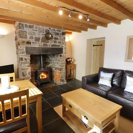 Menai Cottage Llanfairpwllgwyngyll Exteriér fotografie