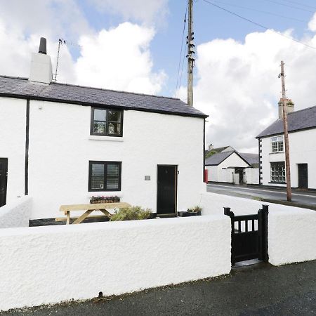 Menai Cottage Llanfairpwllgwyngyll Exteriér fotografie