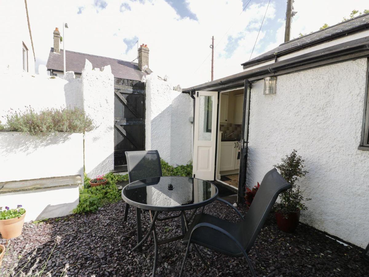 Menai Cottage Llanfairpwllgwyngyll Exteriér fotografie